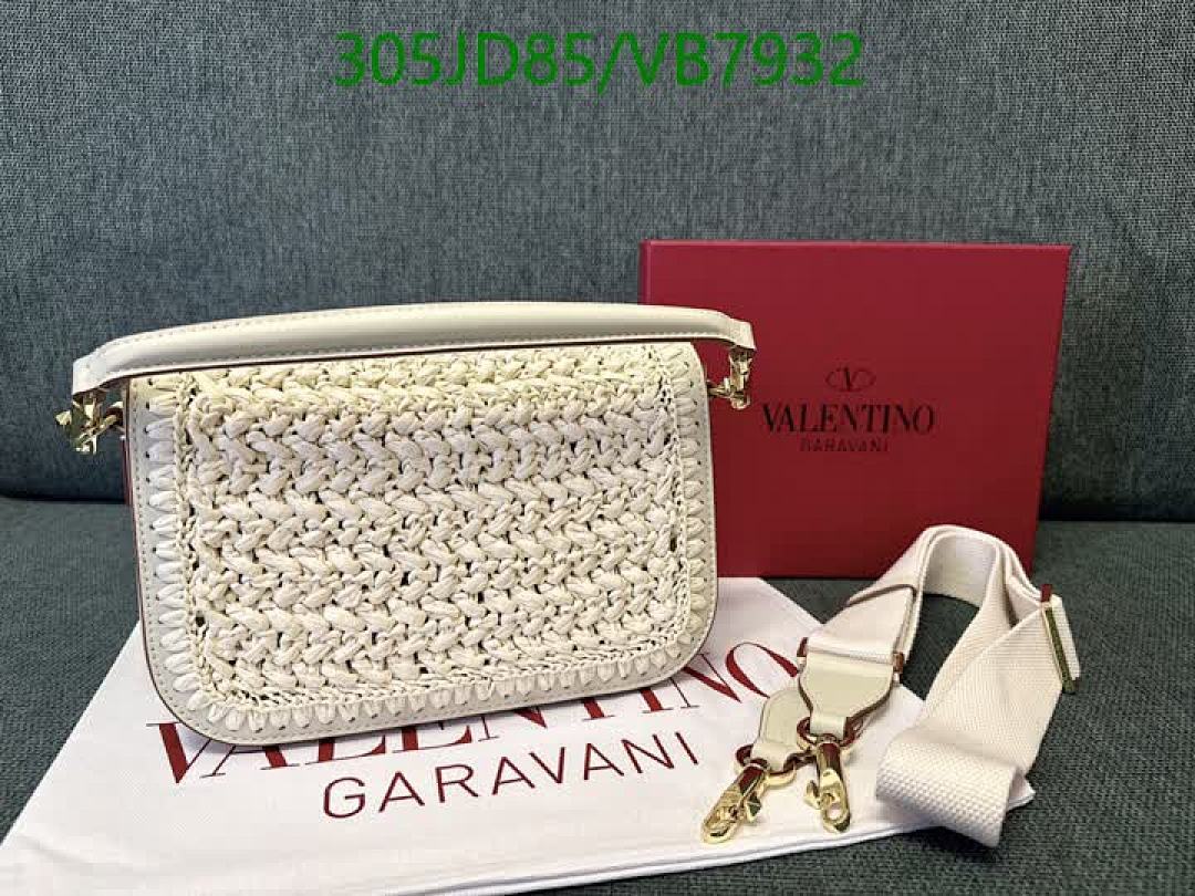 Valentino-Bag-Mirror Quality Code: VB7932 $: 305USD