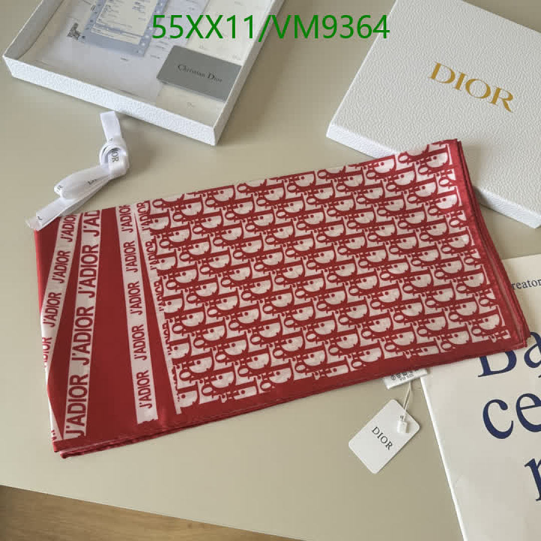 Dior-Scarf Code: VM9364 $: 55USD