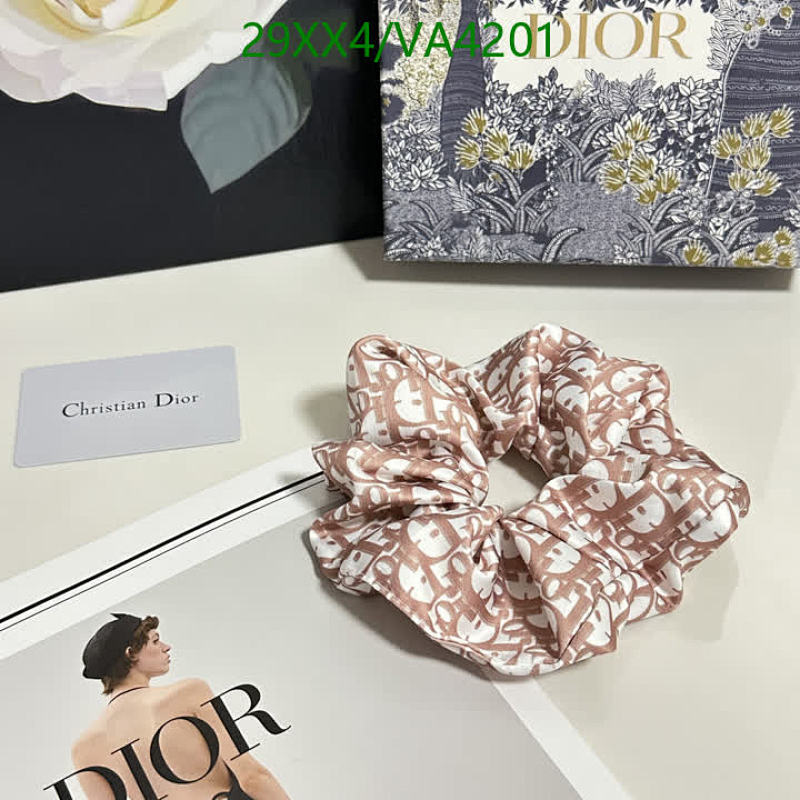 Dior-Headband Code: VA4201 $: 29USD