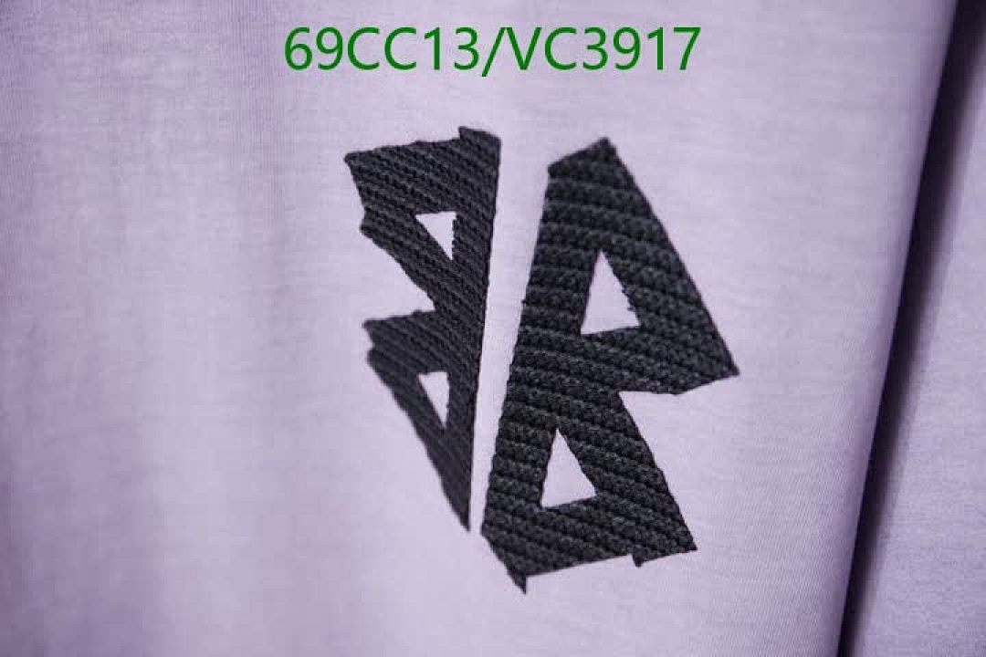 Balenciaga-Clothing Code: VC3917 $: 69USD