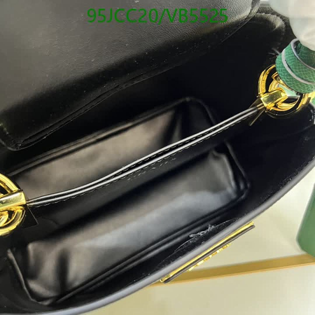 Prada-Bag-4A Quality Code: VB5525 $: 95USD