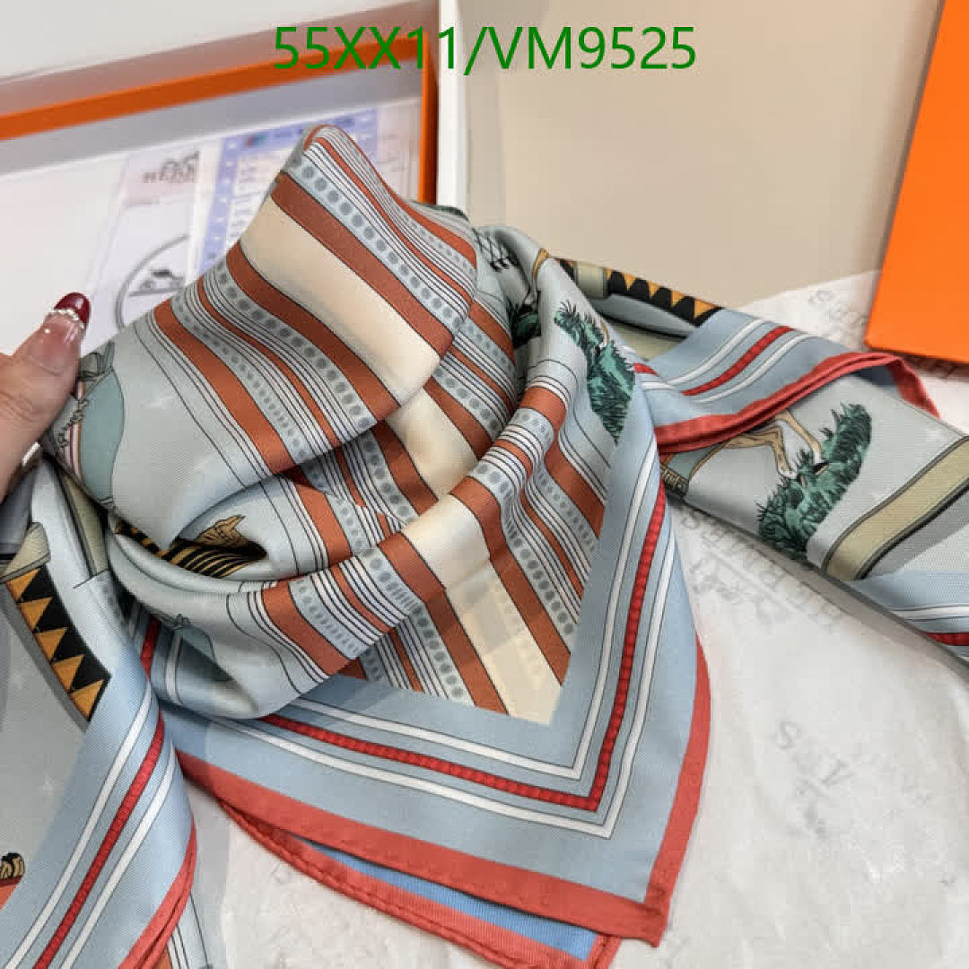 Hermes-Scarf Code: VM9525 $: 55USD