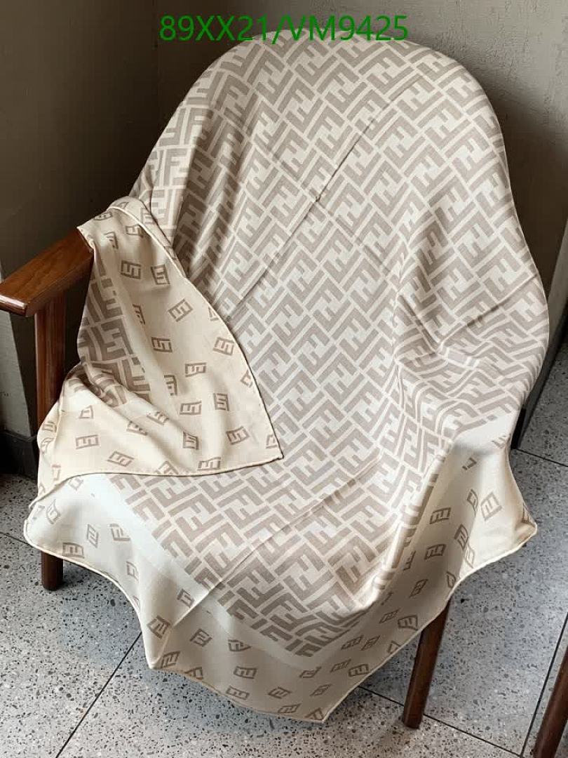 Fendi-Scarf Code: VM9425 $: 89USD