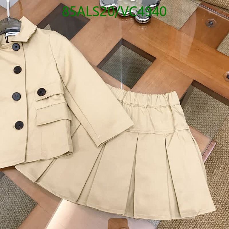 Burberry-Kids Clothing Code: VC4940 $: 85USD