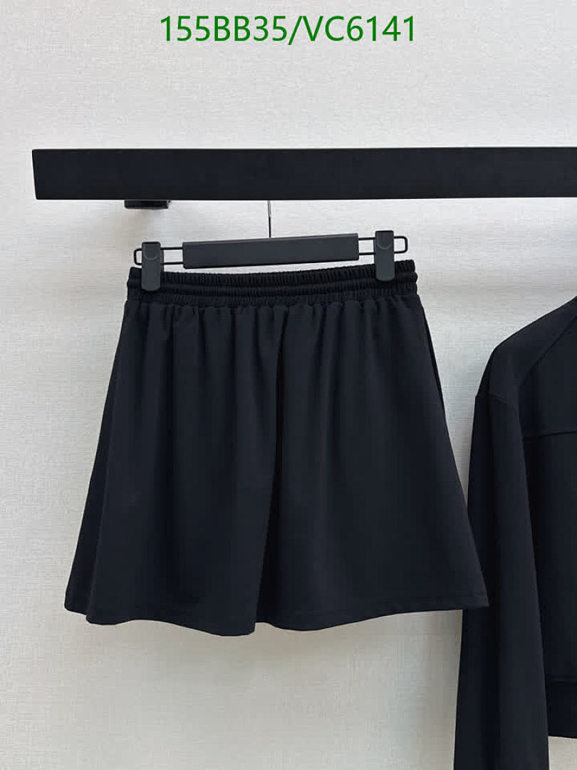 Dior-Clothing Code: VC6141 $: 155USD