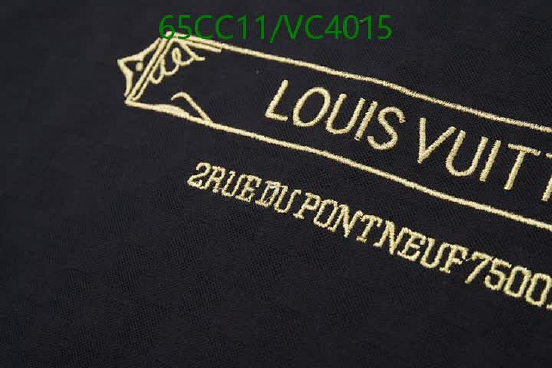 LV-Clothing Code: VC4015 $: 65USD