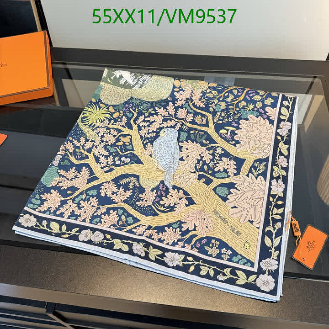 Hermes-Scarf Code: VM9537 $: 55USD