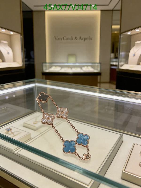 Van Cleef & Arpels-Jewelry Code: VJ4714 $: 45USD