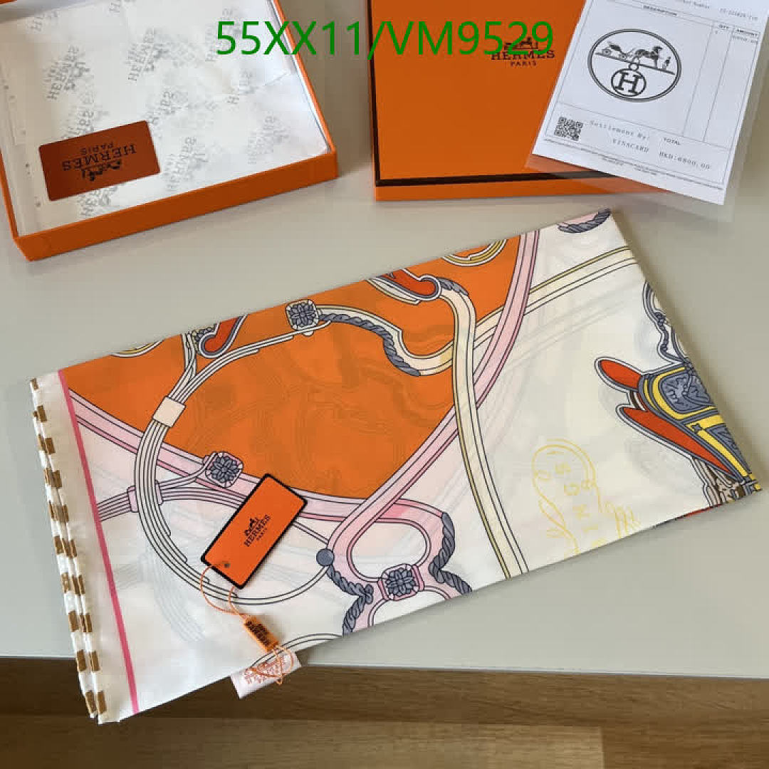 Hermes-Scarf Code: VM9529 $: 55USD