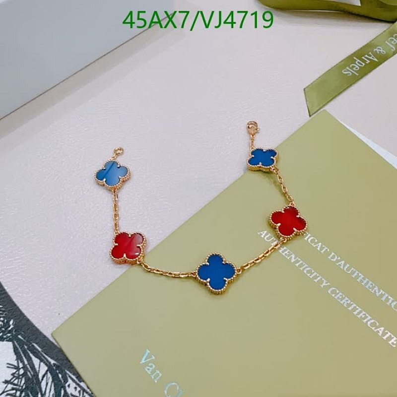 Van Cleef & Arpels-Jewelry Code: VJ4719 $: 45USD