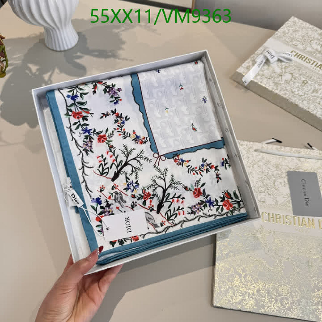 Dior-Scarf Code: VM9363 $: 55USD