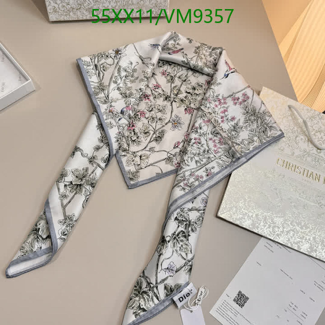 Dior-Scarf Code: VM9357 $: 55USD