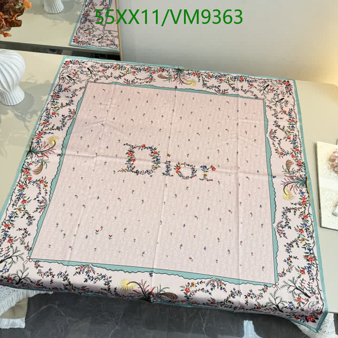 Dior-Scarf Code: VM9363 $: 55USD