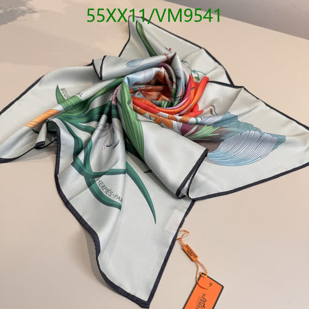 Hermes-Scarf Code: VM9541 $: 55USD