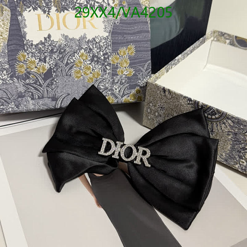 Dior-Headband Code: VA4205 $: 29USD