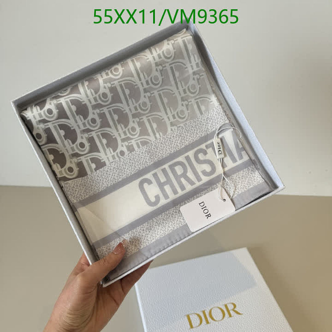 Dior-Scarf Code: VM9365 $: 55USD