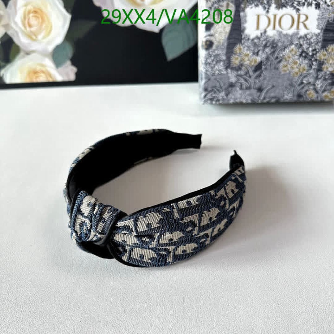 Dior-Headband Code: VA4208 $: 29USD
