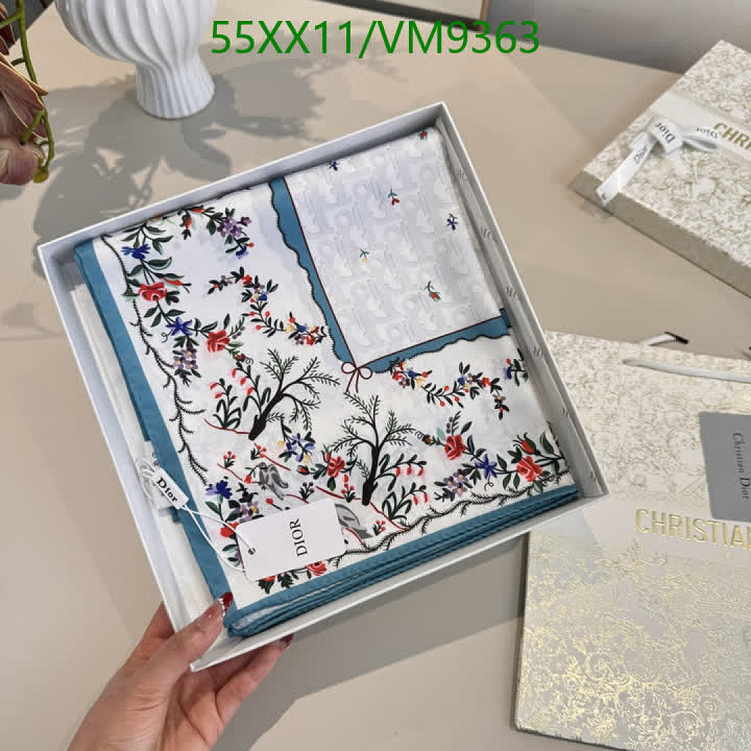Dior-Scarf Code: VM9363 $: 55USD