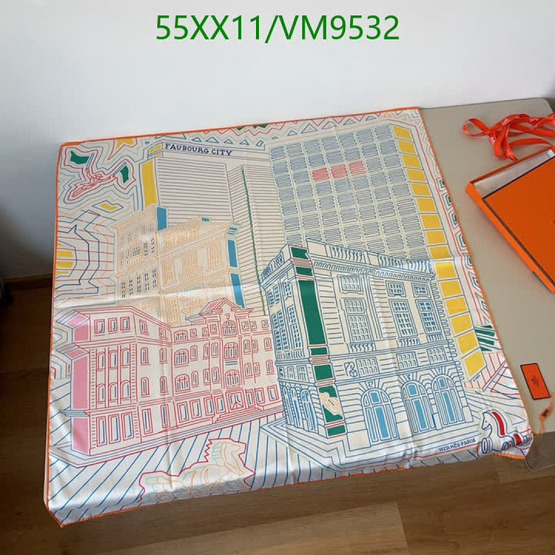 Hermes-Scarf Code: VM9532 $: 55USD