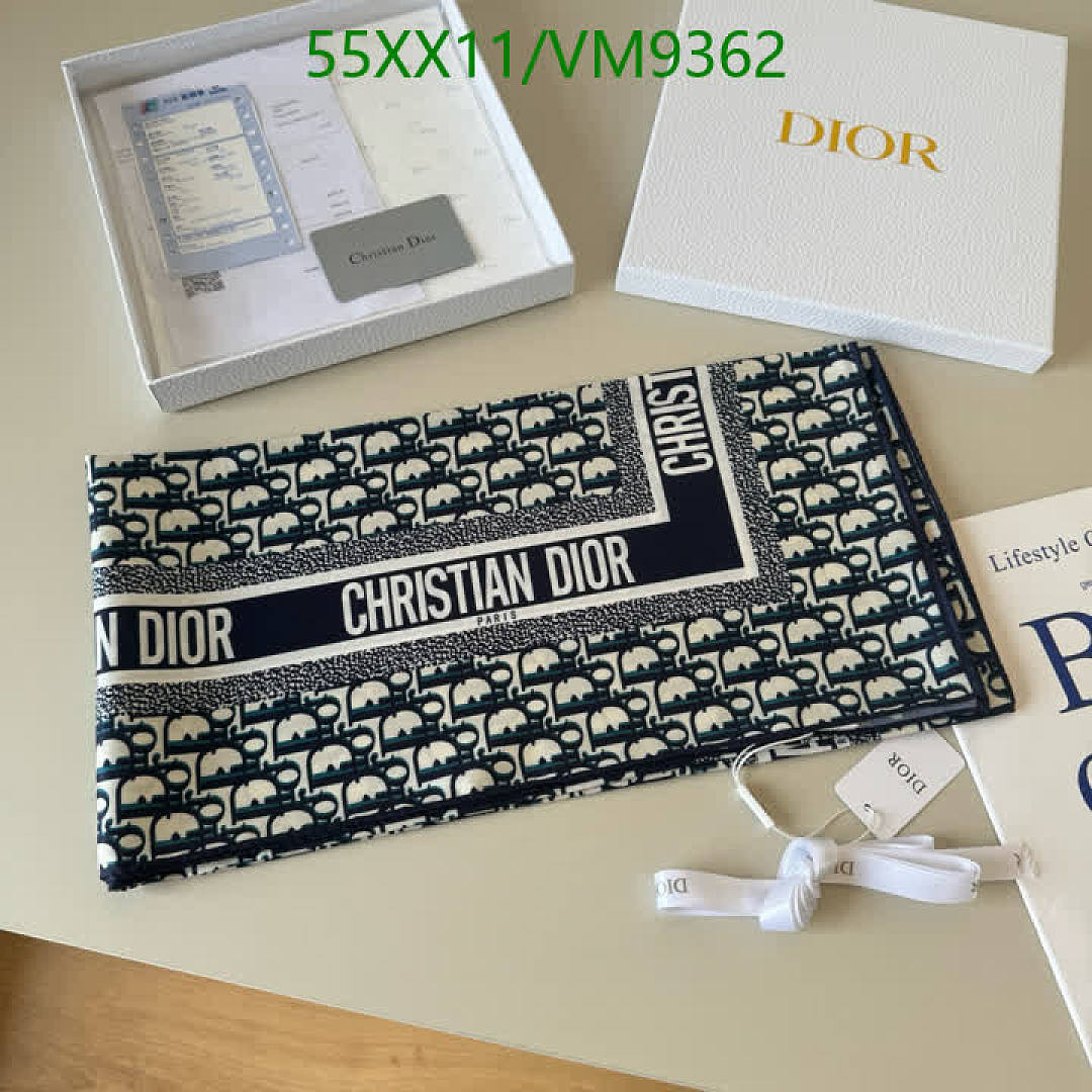 Dior-Scarf Code: VM9362 $: 55USD