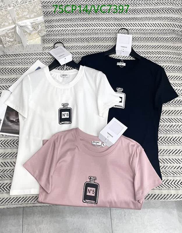 Chanel-Clothing Code: VC7397 $: 75USD