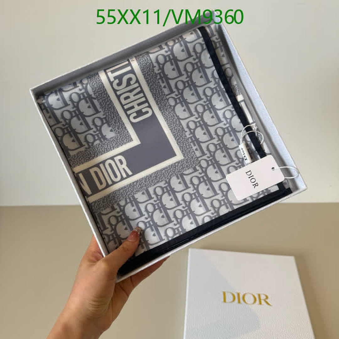 Dior-Scarf Code: VM9360 $: 55USD