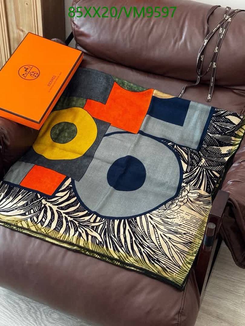 Hermes-Scarf Code: VM9597 $: 85USD
