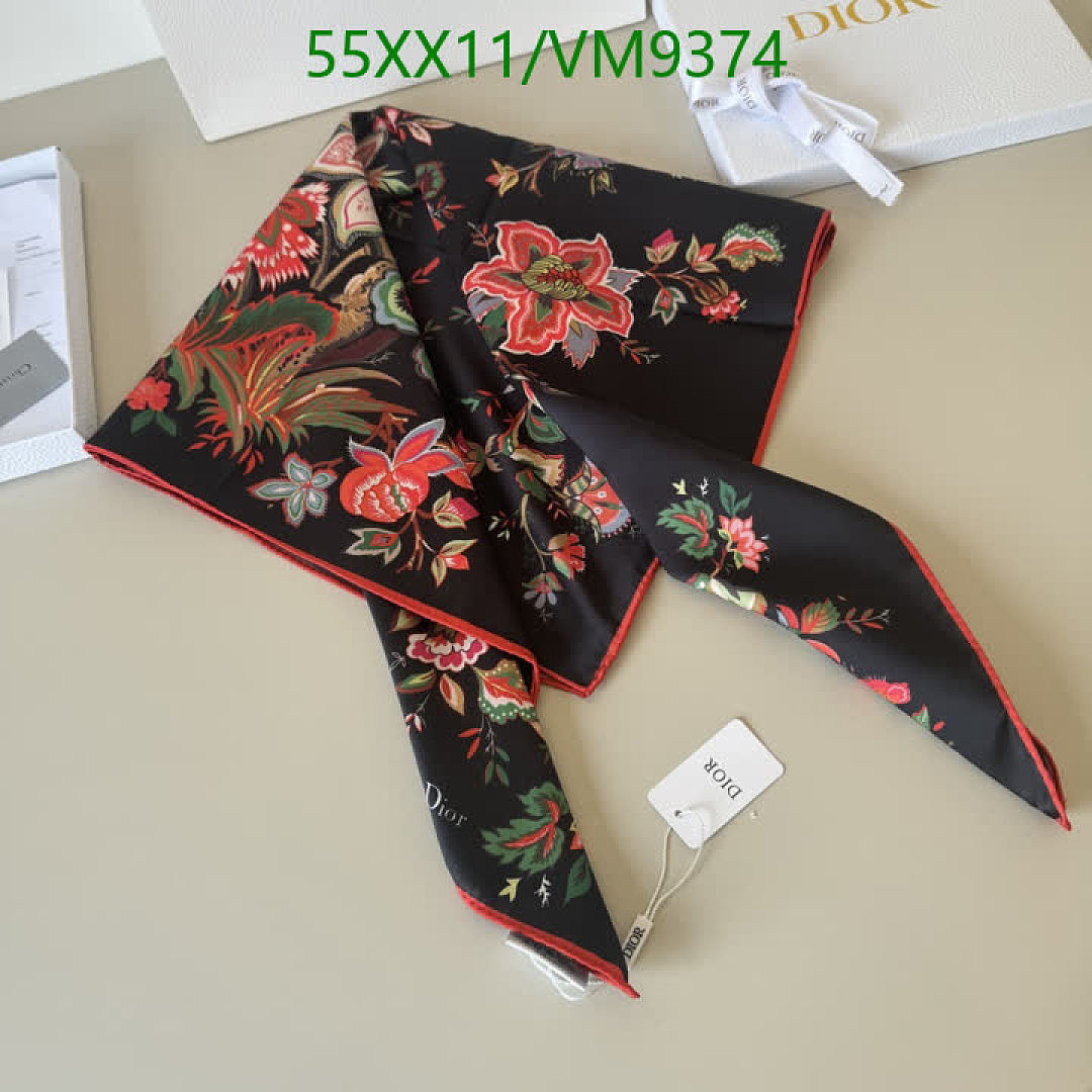 Dior-Scarf Code: VM9374 $: 55USD