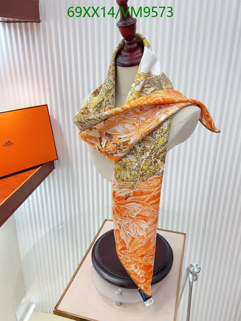 Hermes-Scarf Code: VM9573 $: 69USD