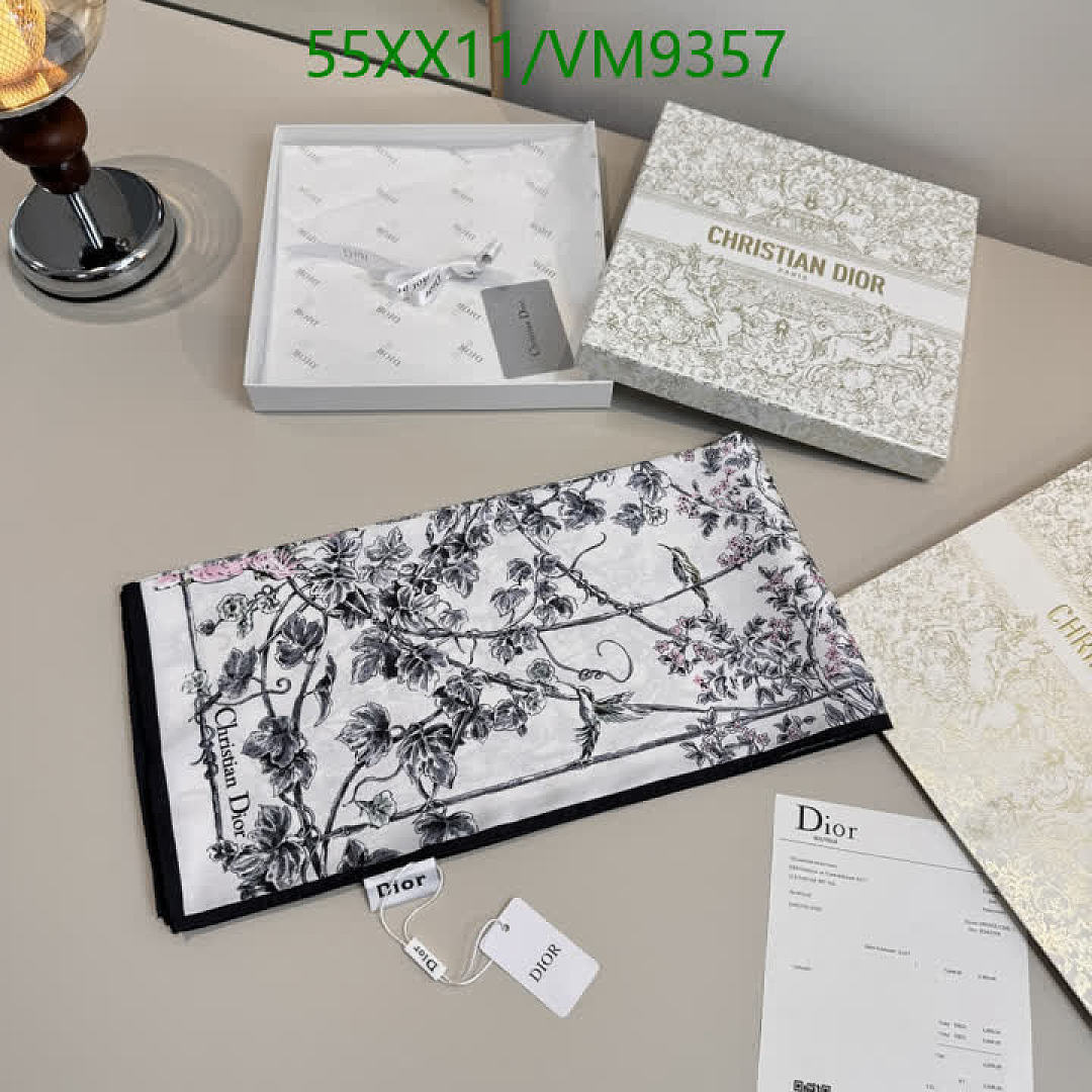 Dior-Scarf Code: VM9357 $: 55USD