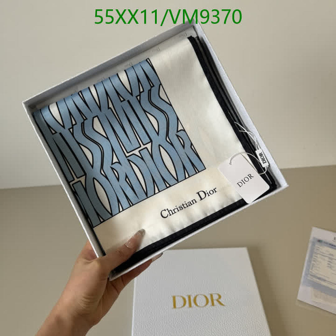 Dior-Scarf Code: VM9370 $: 55USD