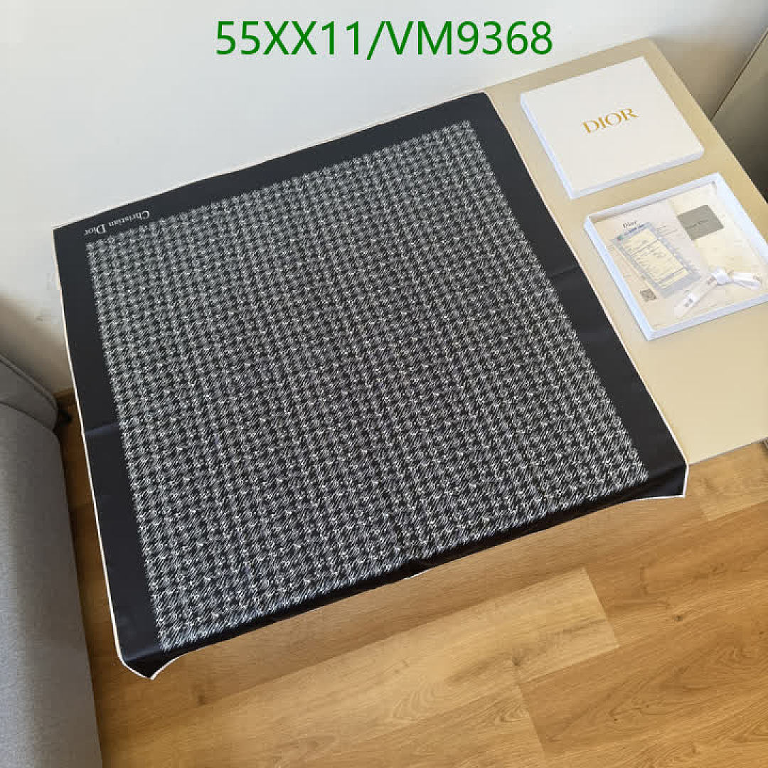 Dior-Scarf Code: VM9368 $: 55USD