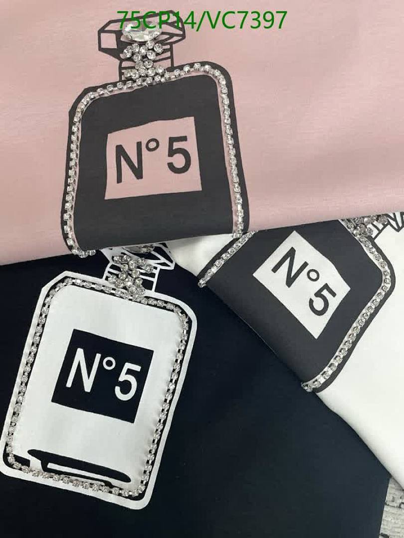 Chanel-Clothing Code: VC7397 $: 75USD