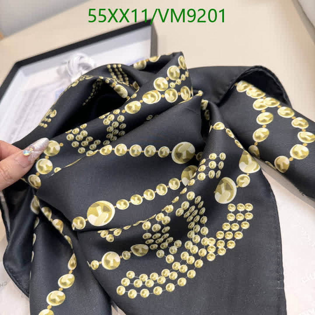 Chanel-Scarf Code: VM9201 $: 55USD