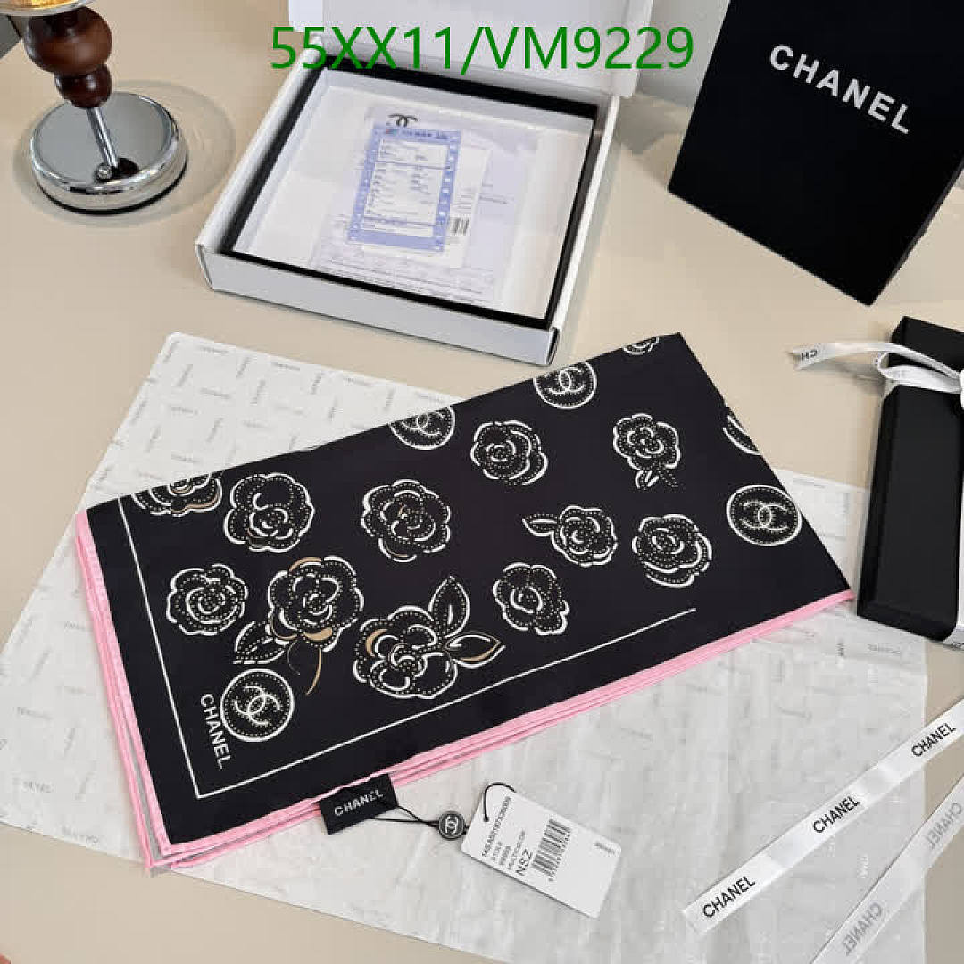 Chanel-Scarf Code: VM9229 $: 55USD