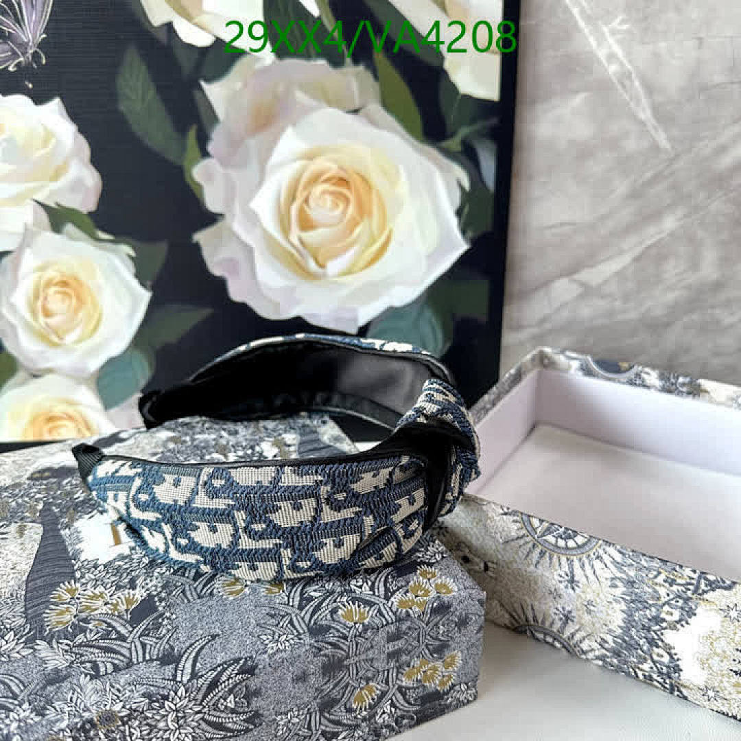 Dior-Headband Code: VA4208 $: 29USD