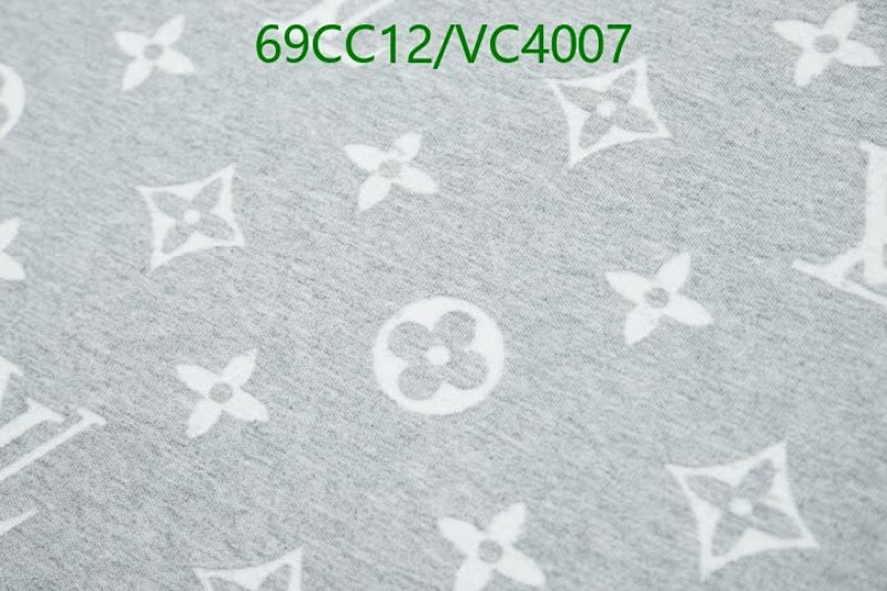 LV-Clothing Code: VC4007 $: 69USD