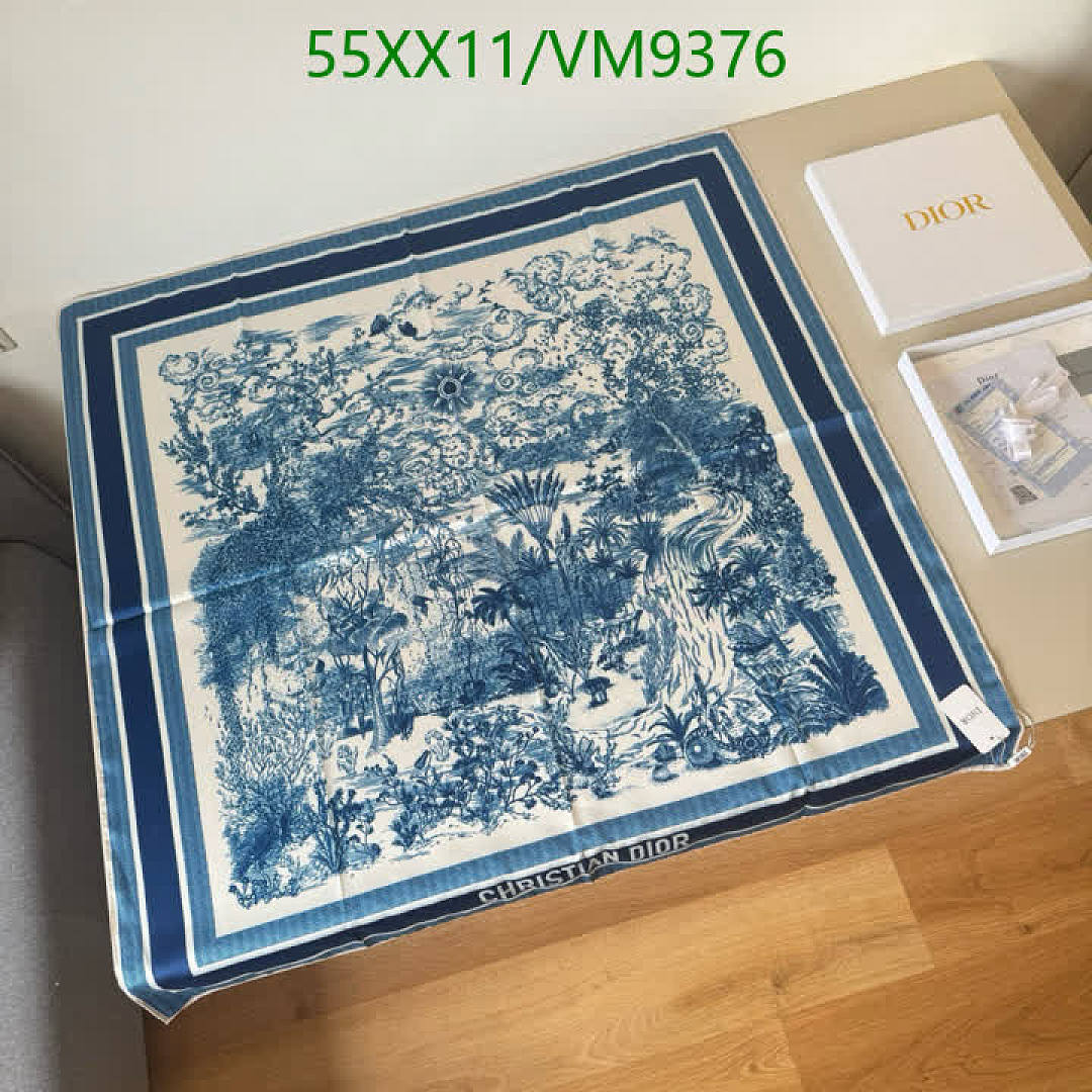 Dior-Scarf Code: VM9376 $: 55USD