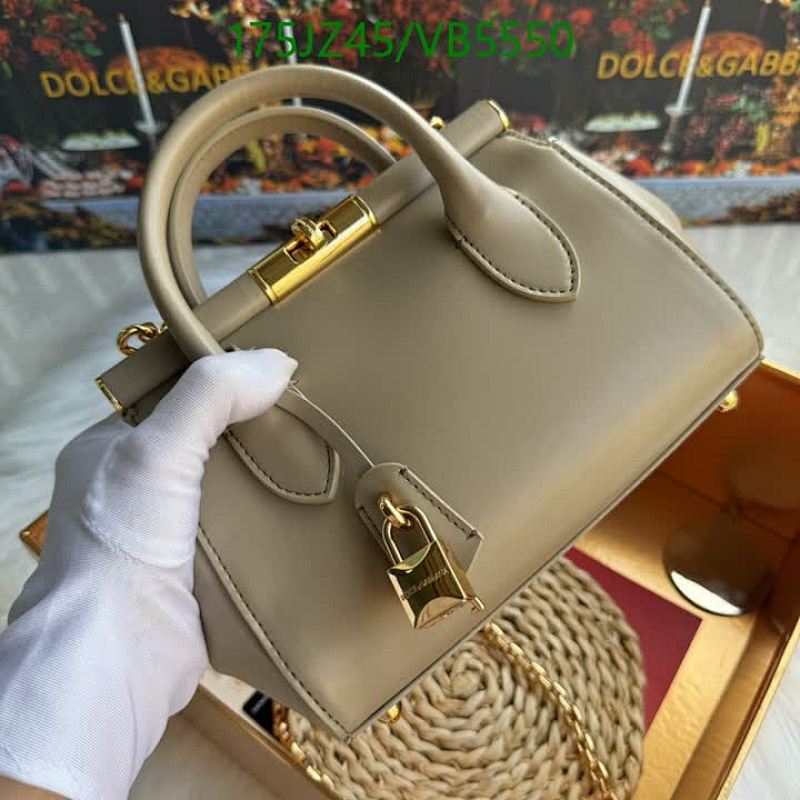 D&G-Bag-Mirror Quality Code: VB5550 $: 175USD