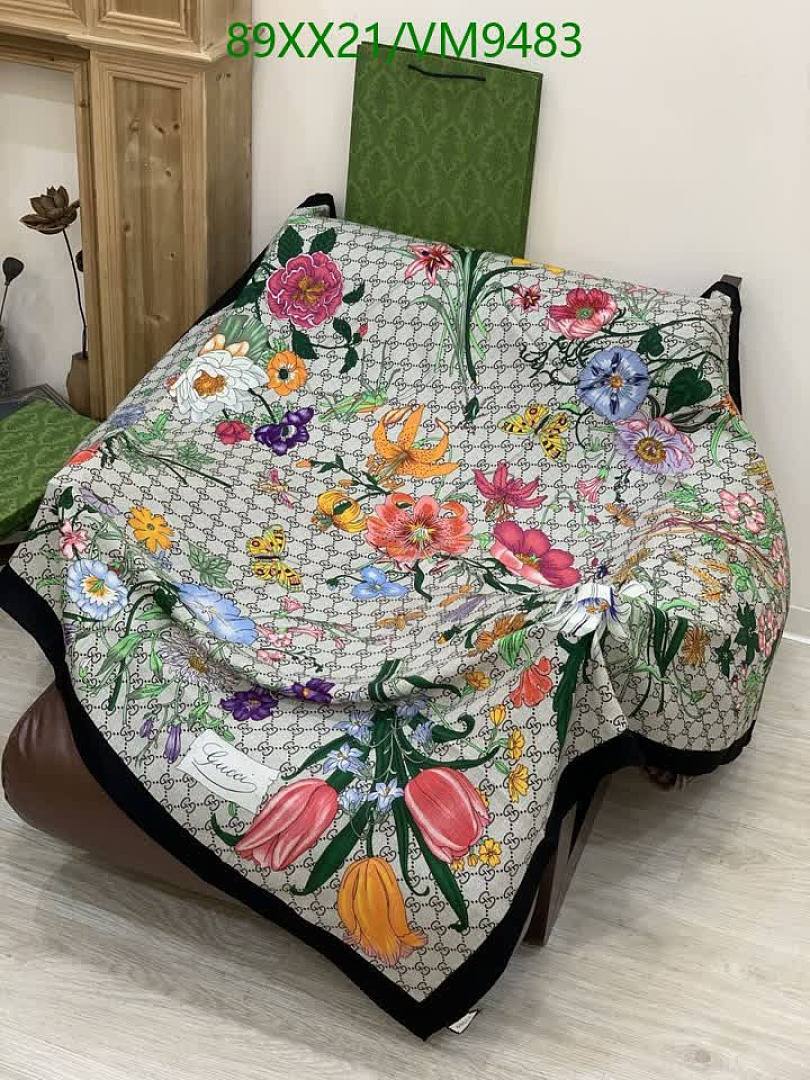 Gucci-Scarf Code: VM9483 $: 89USD