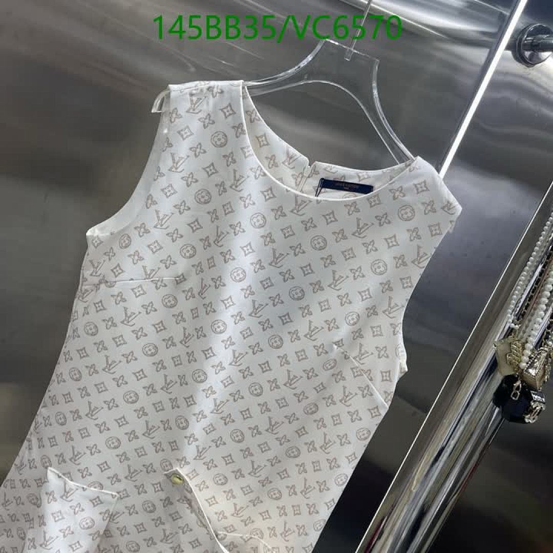 LV-Clothing Code: VC6570 $: 145USD