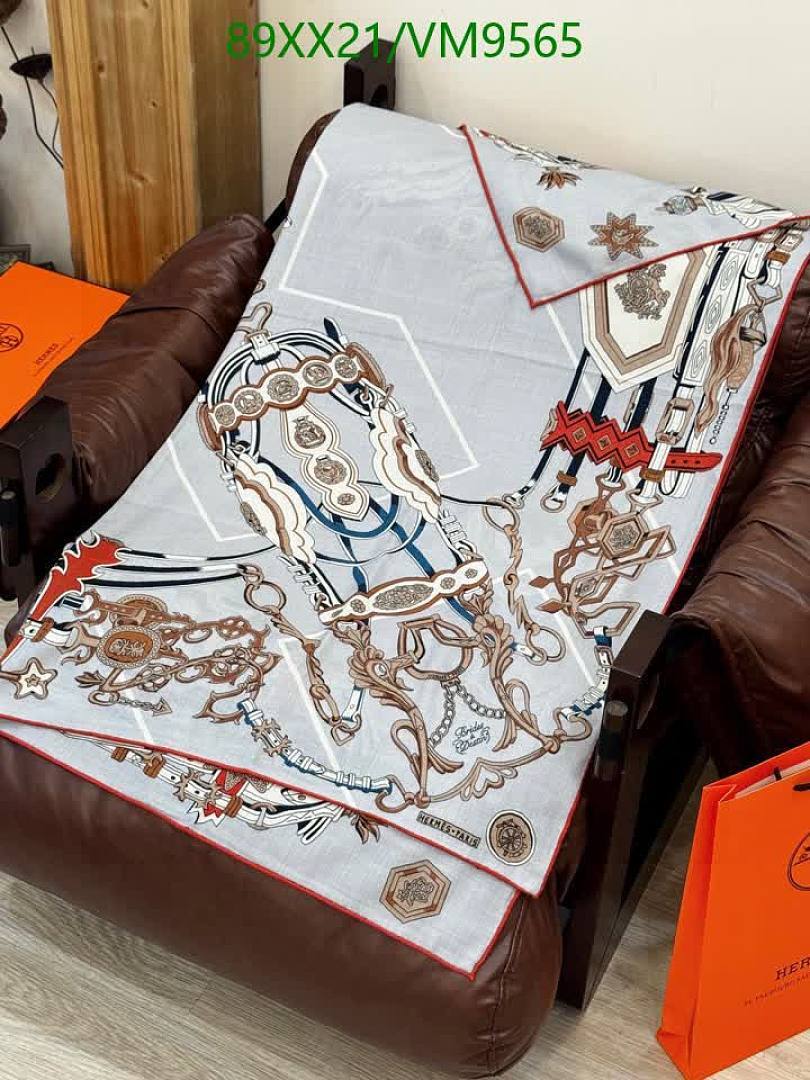 Hermes-Scarf Code: VM9565 $: 89USD