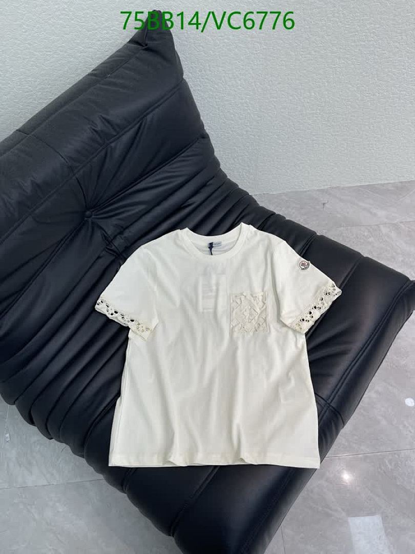 Moncler-Clothing Code: VC6776 $: 75USD