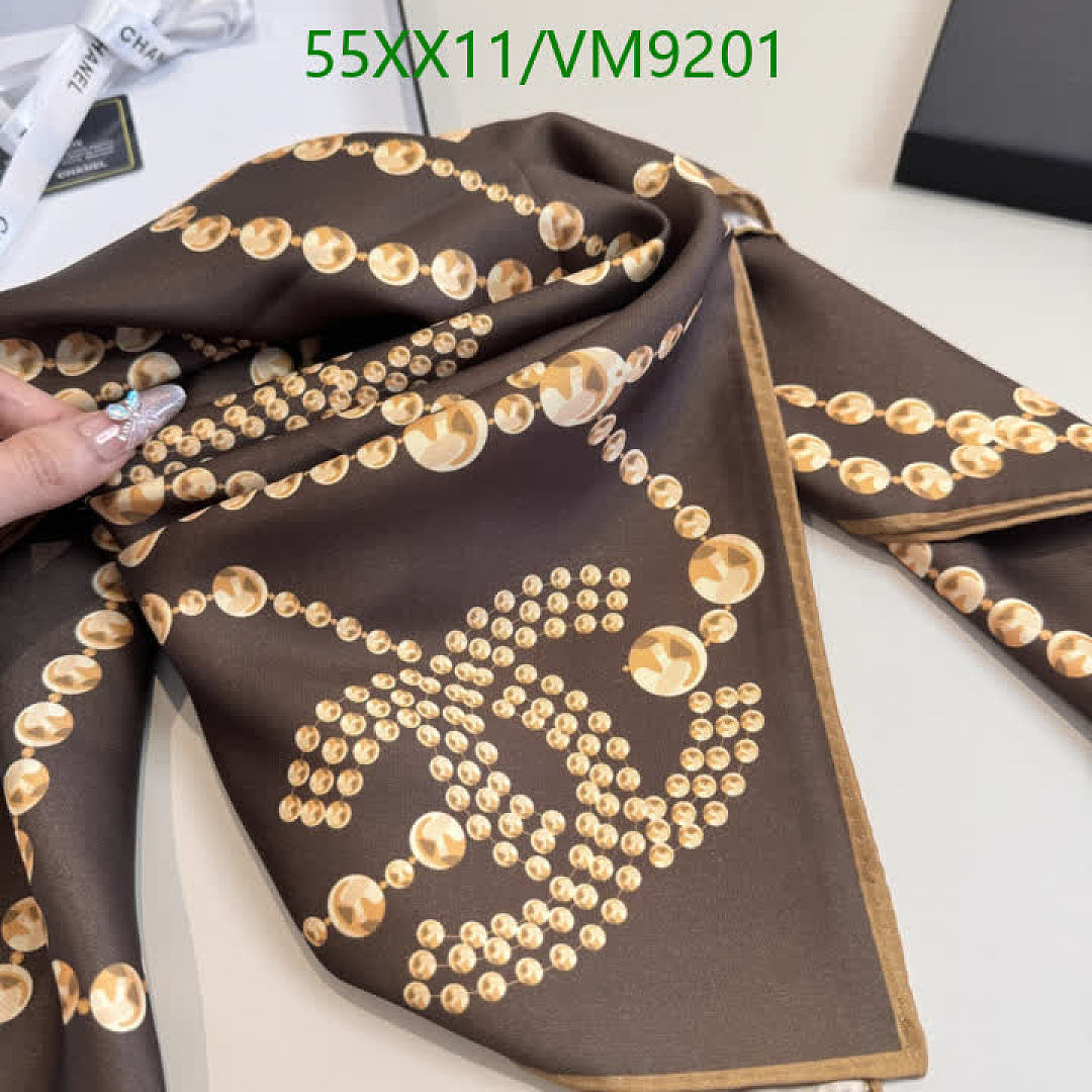 Chanel-Scarf Code: VM9201 $: 55USD