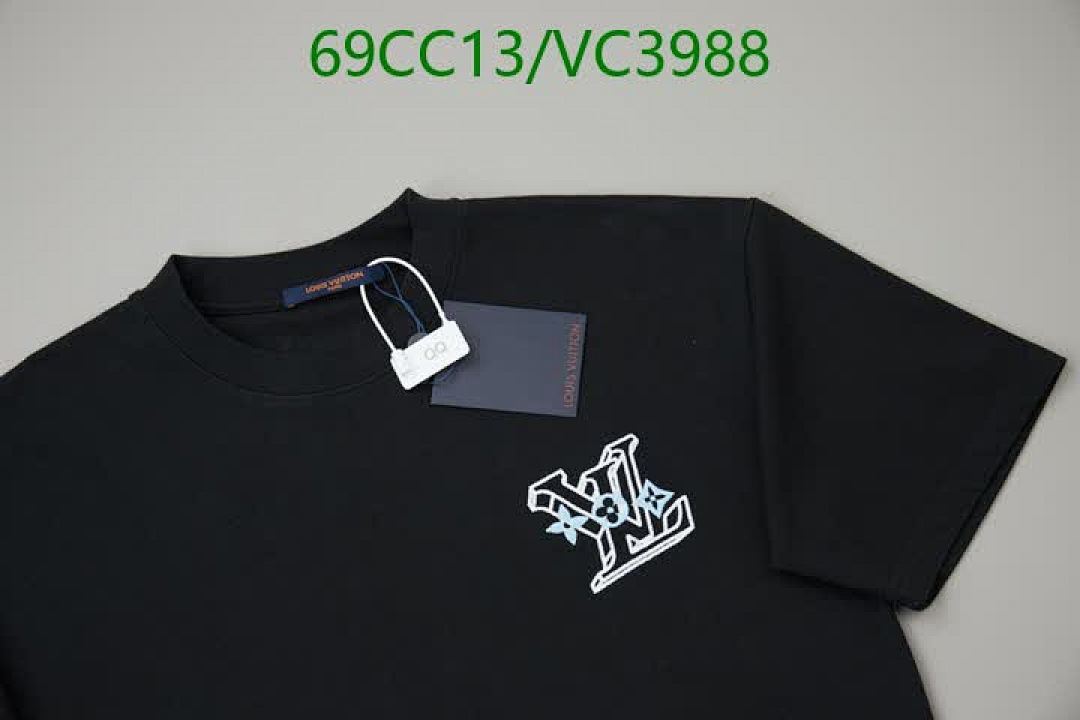 LV-Clothing Code: VC3988 $: 69USD