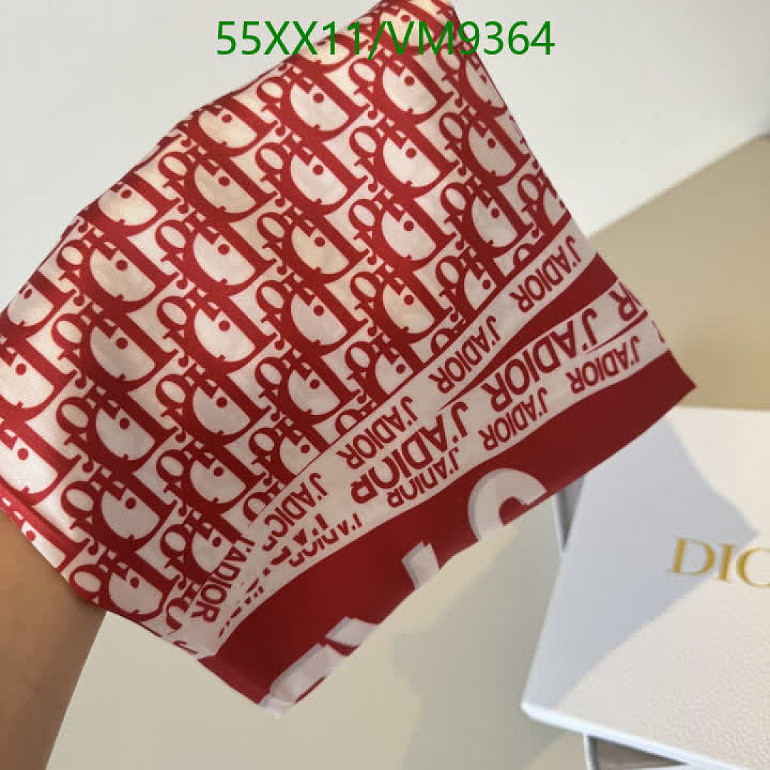 Dior-Scarf Code: VM9364 $: 55USD