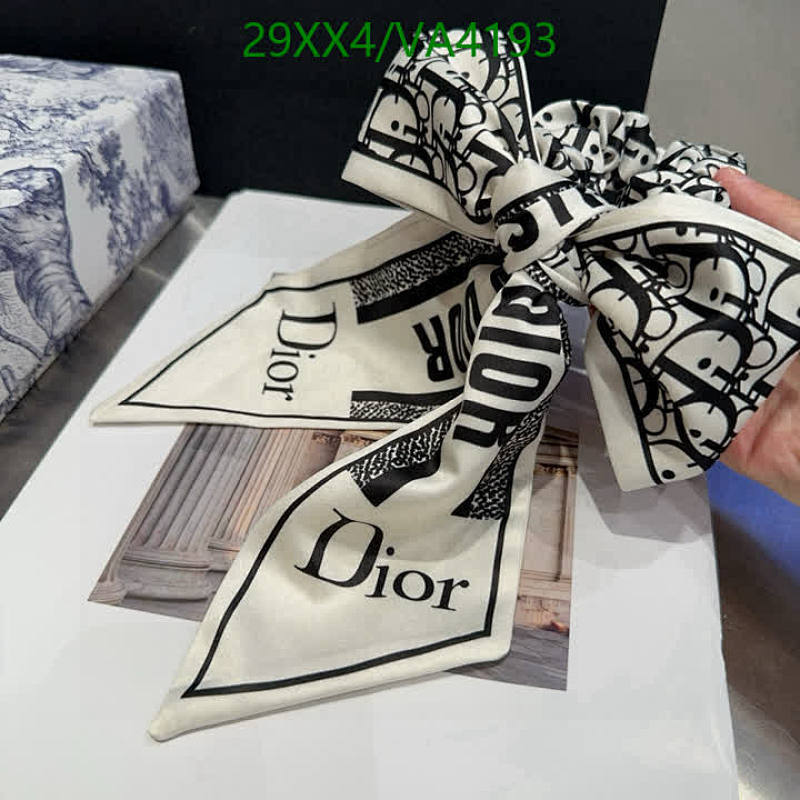 Dior-Headband Code: VA4193 $: 29USD