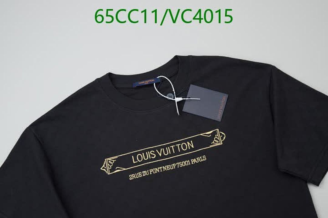 LV-Clothing Code: VC4015 $: 65USD