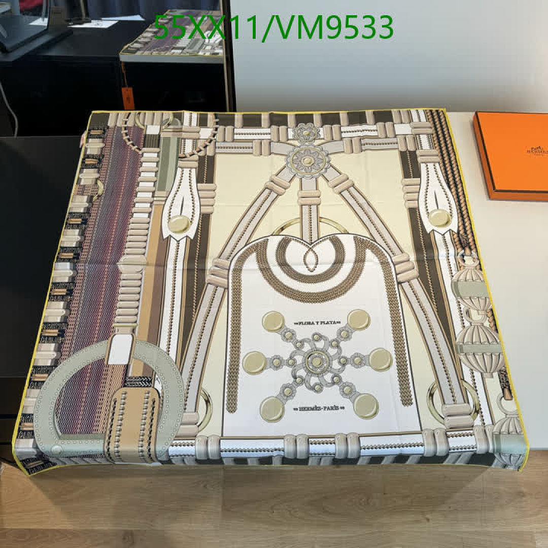 Hermes-Scarf Code: VM9533 $: 55USD