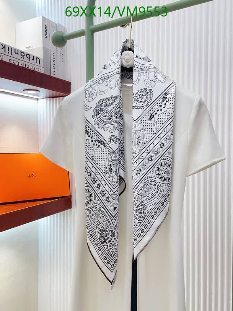 Hermes-Scarf Code: VM9553 $: 69USD